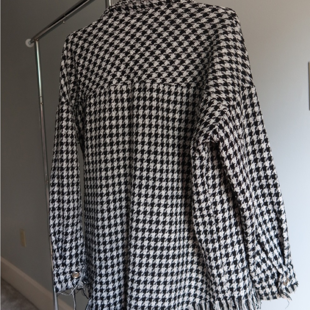 Black and White Houndstooth Shirt nasty gal - Picture 5 of 6